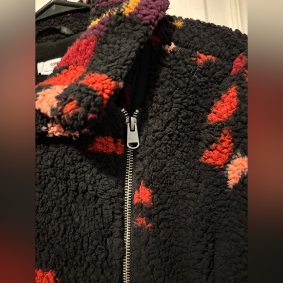 SONOMA TRIBAL FLEECE COAT.
Women’s Medium.| - Picture 10 of 13